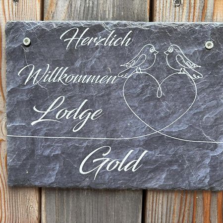 Kantor Village Am Millstaetter See - Boutique-Chalets Und Lodges มิลชตัทท์ ภายนอก รูปภาพ