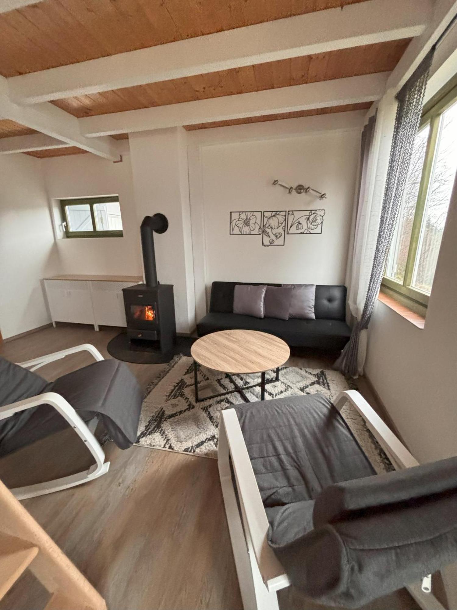 Kantor Village Am Millstaetter See - Boutique-Chalets Und Lodges มิลชตัทท์ ภายนอก รูปภาพ