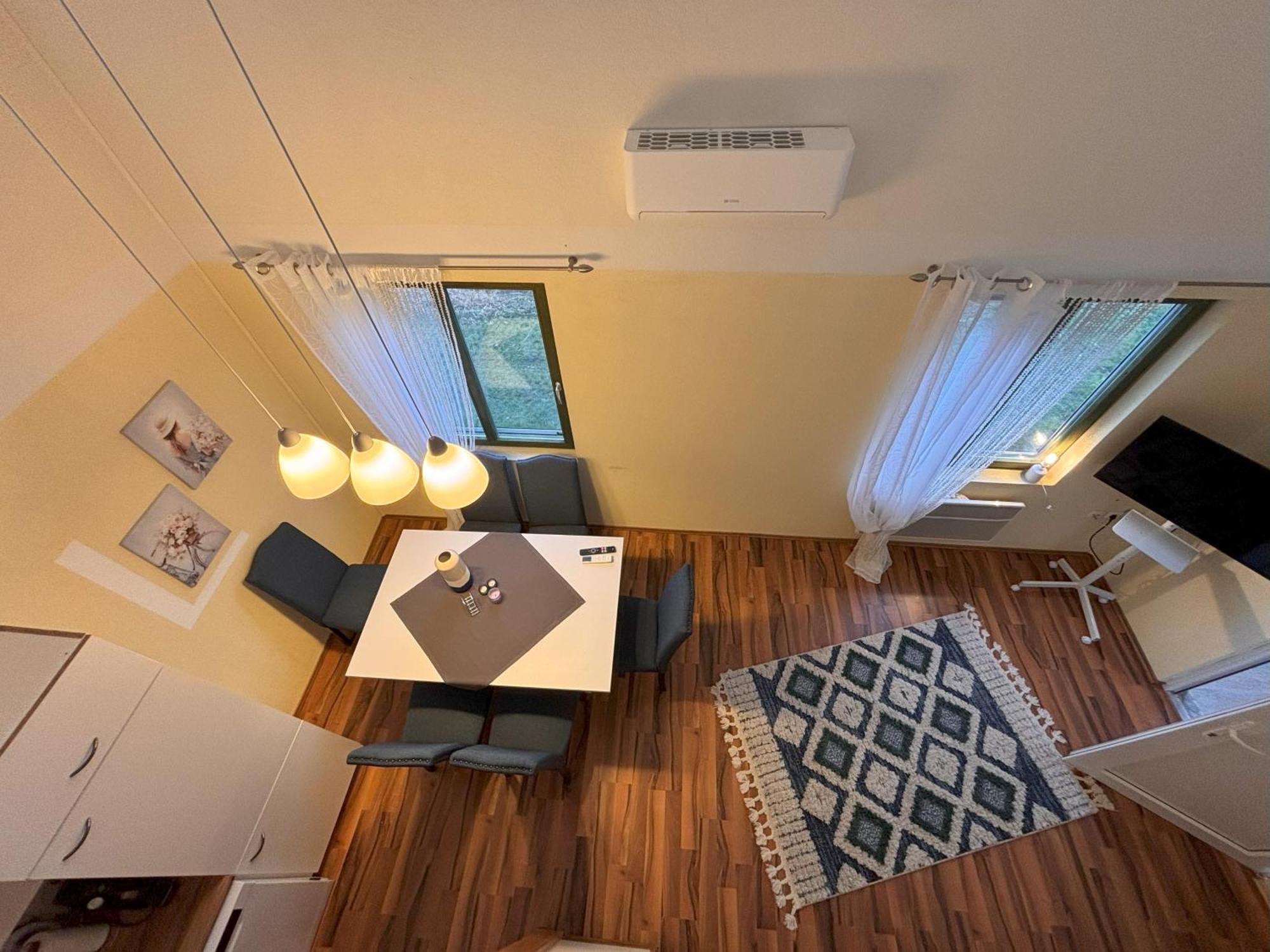 Kantor Village Am Millstaetter See - Boutique-Chalets Und Lodges มิลชตัทท์ ภายนอก รูปภาพ