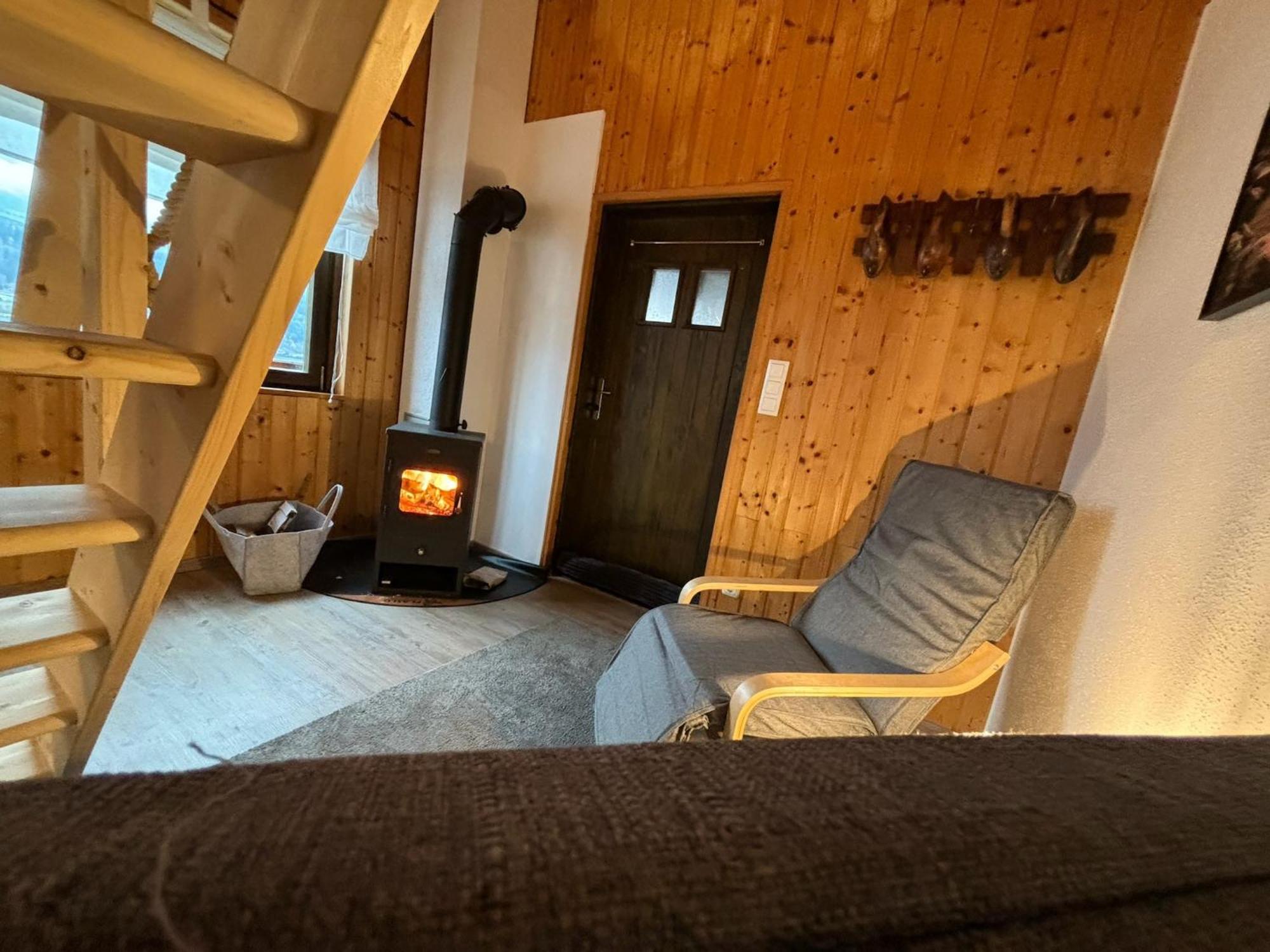 Kantor Village Am Millstaetter See - Boutique-Chalets Und Lodges มิลชตัทท์ ภายนอก รูปภาพ