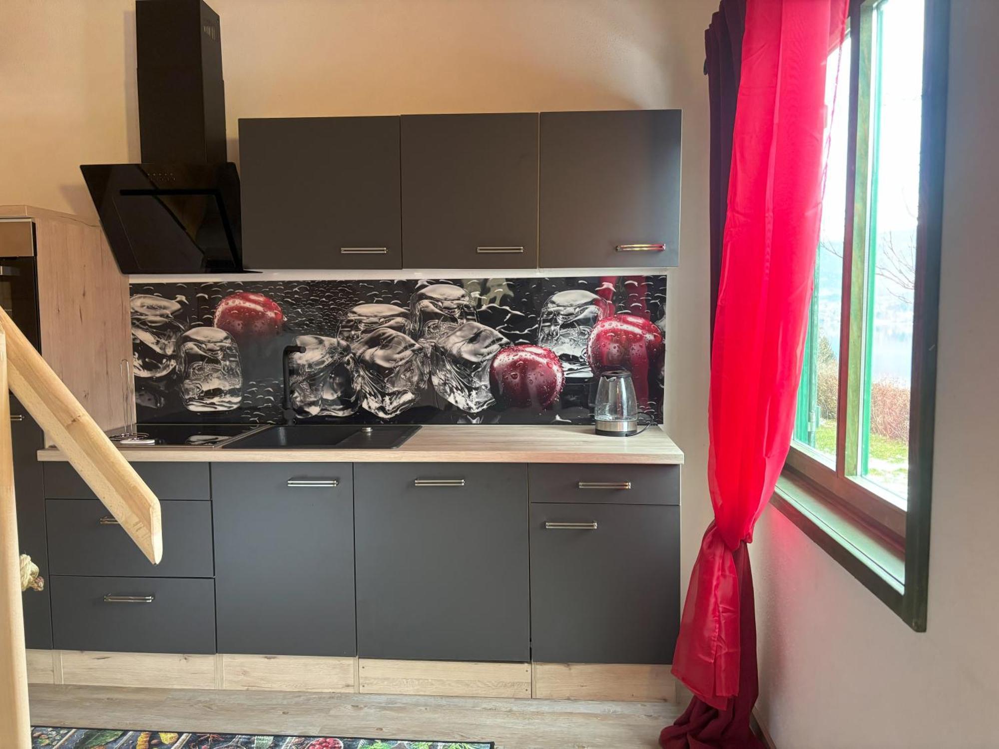 Kantor Village Am Millstaetter See - Boutique-Chalets Und Lodges มิลชตัทท์ ภายนอก รูปภาพ
